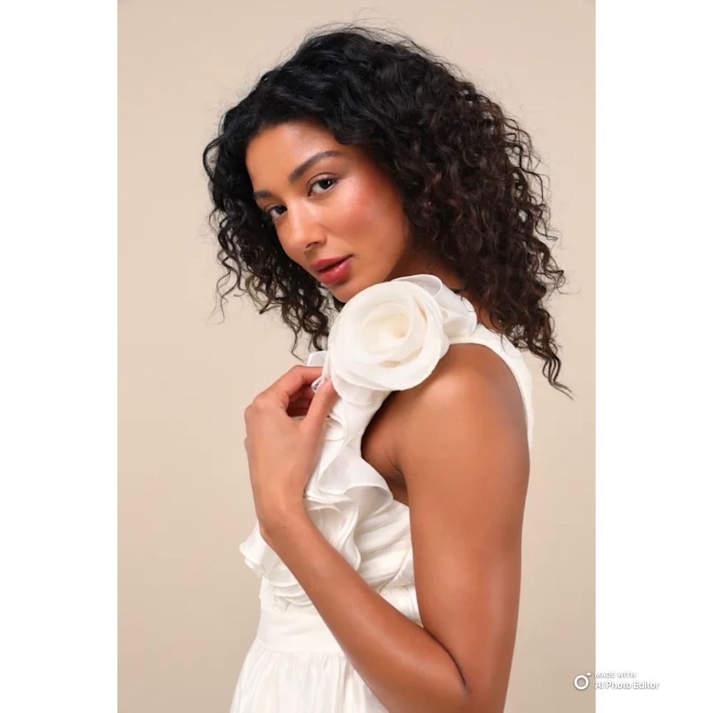 Lulus Large Lanelle Cream Ruffled One Shoulder Midi Dress NWOT Whimsical Tiered - Picture 4 of 17